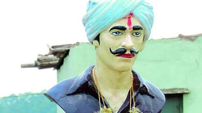 అడవి దున్నకు కొమురం భీమ్ పేరు.. ఆదివాసీల నిరసన, వెనక్కి తగ్గిన నెహ్రూ జూ