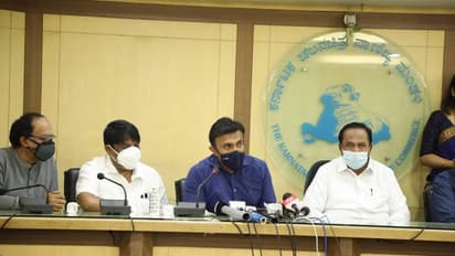 ಚಿತ್ರೀಕರಣದ ಮುನ್ನ ಎಲ್ರೂ ಲಸಿಕೆ ಹಾಕಿಸಿಕೊಳ್ಳಿ: ಸಚಿವ ಸುಧಾಕರ್‌ ಮನವಿ