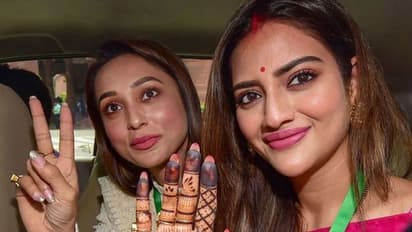 বেপাত্তা মিমি, সখ্যতা বেড়েছে শ্রাবন্তী-তনুশ্রীর সঙ্গে, তবে কি 'BJP'-তে যাচ্ছেন নুসরত জাহান