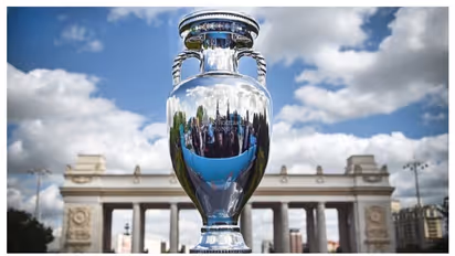 এবার পৃথিবীর বাইরে 'মহাকাশে ইউরো', অবাক লাগলেও এটাই সত্যি