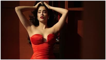 জাহ্নবীর জন্মদিনে ভাই-বোনদের সঙ্গে কাটানো স্মরণীয় মুহুর্তের স্মৃতি রোমন্থন