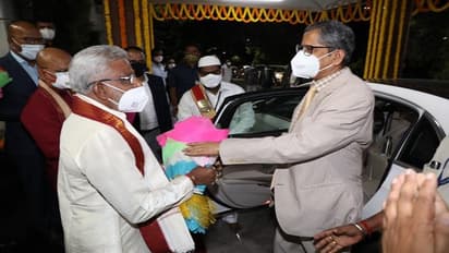 శ్రీవారి ఏకాంత సేవలో సుప్రీంకోర్టు చీఫ్ జస్టిస్  (ఫొటోలు)