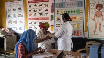 ৭১ দিন পর দেশের দৈনিক করোনা সংক্রমণ সর্বনিম্ন, মৃতের সংখ্যা ৩ হাজারের বেশি