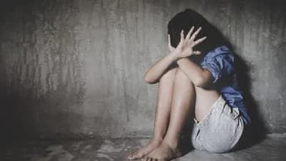 UP में रेप के बाद इतनी टूट गई 18 साल की लड़की, माता-पिता को आपबीती सुनाने के बाद कर लिया सुसाइड