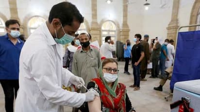 কোভিড সংক্রমণ ক্রমশ কাবু কলকাতায়, রাজ্যে সুস্থতার হার ৯৮ শতাংশ ছুঁইছুঁই