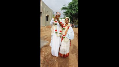 ಚಿತ್ರದುರ್ಗ: ಲಾಕ್‌ಡೌನ್ ಮಧ್ಯೆ ದಾಂಪತ್ಯ ಜೀವನಕ್ಕೆ ಕಾಲಿಟ್ಟ ಮೂಗರು