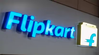 Flipkart announces 'Love it or return it', will allow users test premium phones, return it for full refund