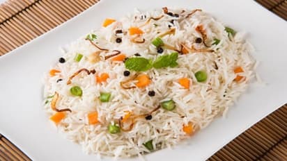 Health Tips - শরীর সুস্থ রাখতে রাতের বেলা কী খাবেন, জেনে নিন বিশেষজ্ঞের পরামর্শ