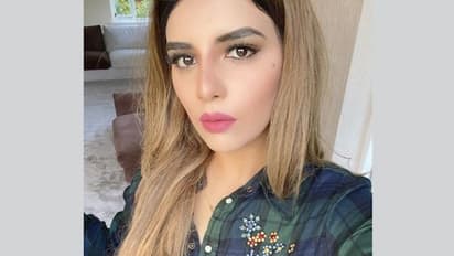 Targetting UAE Market, Ayesha Ziya brings luxury to fragrances