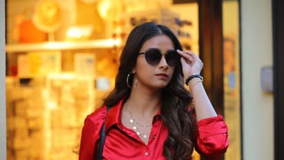 இதுக்கு நடிக்கலைன்னே சொல்லியிருக்கலாம்... கீர்த்தி சுரேஷ் கேட்ட சம்பளத்தால் அதிர்ச்சியான தயாரிப்பாளர்...!