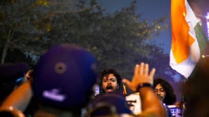 জমি দখল-তোলাবাজি নিয়ে দুই তৃণমূল কর্মীর দ্বন্দ্বে চুপ নেতৃত্ব, ক্ষোভ বাড়ছে ঘাসফুলে