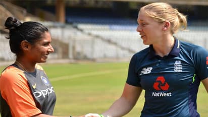 IND W vs ENG W: दूसरे दिन का खेल शुरू, इंग्लैंड ने पहले दिन बनाए 6 विकेट पर 269 रन