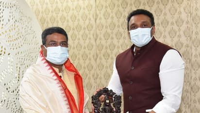 ఏపీలో పెట్రో కెమికల్ కారిడార్ ఏర్పాటులో మరో ముందడుగు: కేంద్ర మంత్రితో మేకపాటి భేటీ