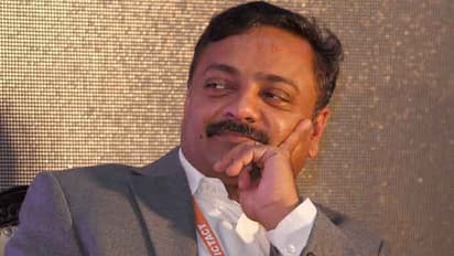 அன்வர் ராஜாவுக்கு பிறகு விழ போகும் அடுத்த விக்கெட்..? யாரெல்லாம் கருத்து சொல்றாங்க பாருங்க…