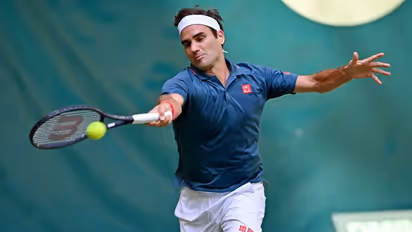 Halle Open 2021: Roger Federer stunned by unseeded Felix Auger Aliassime in pre-quarters