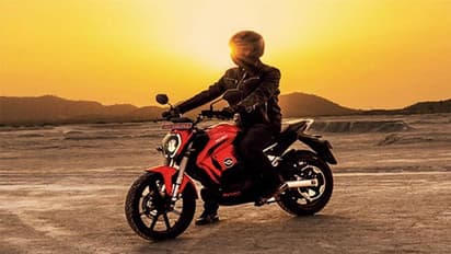 ഈ ബൈക്കുകള് ഇനി മൊബൈല് ഉപയോഗിച്ചും സ്റ്റാര്ട്ടാക്കാം, ഓഫാക്കാം!