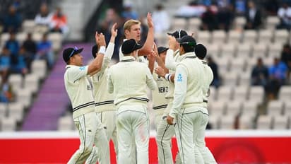 Ind vs NZ Kanpur Test: ಪೂಜಾರ, ರಹಾನೆ ಔಟ್, ಆತಂಕದಲ್ಲಿ ಟೀಂ ಇಂಡಿಯಾ..!