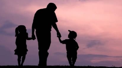 അച്ഛന്മാർക്കായി ഒരു ദിനം; അറിയാം 'ഫാദേഴ്സ് ഡേ'യുടെ ചരിത്രം...