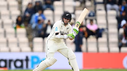 NZ Vs BNG: ముందు బ్యాటుతో చెలరేగి.. ఆ పై బంతితో పడగొట్టి..  బంగ్లాదేశ్ కు చుక్కలు చూపించిన కివీస్