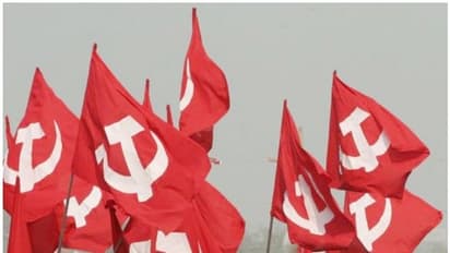 കൊവിഡ് ബാധിച്ച് മരിച്ചവരുടെ ബന്ധുക്കൾക്ക് കേന്ദ്രസർക്കാർ ധനസഹായം നല്കണം; സിപിഎം പൊളിറ്റ് ബ്യൂറോ