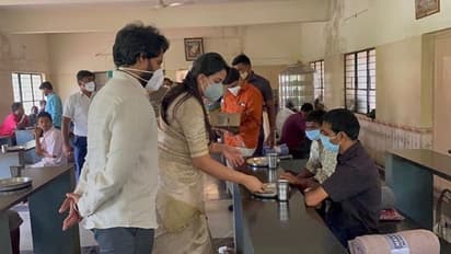 ವಿಶೇಷ ಚೇತನರಿಗೆ ನಿಖಿಲ್-ರೇವತಿ ದಂಪತಿ ನೆರವು, ಅರ್ಥಪೂರ್ಣ ಜನ್ಮದಿನ