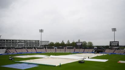 চতুর্থ দিনেও বৃষ্টির কারণে ভেস্তে গেল খেলা, ম্যাচ গড়াচ্ছে ড্রয়ের দিকে