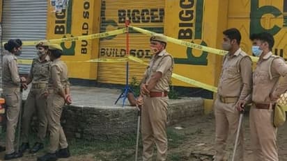 పుట్టినరోజునేదారుణ హత్య: సూళ్లూరుపేటలో వైసీపీ కౌన్సిలర్ సురేష్ హత్య