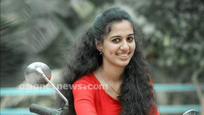 വിവാഹം ചെയ്തത് ഗള്‍ഫുകാരന്‍റെ മകളായതിനാല്‍, സ്ത്രീധനത്തിനായി നിരന്തരം മര്‍ദ്ദിച്ചു; വിസ്മയ കേസില്‍ സാക്ഷിമൊഴി
