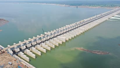  కాళేశ్వరానికి జాతీయ హోదా అర్హత లేదు.. కారణం అదే..