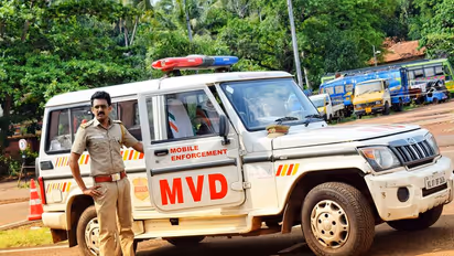 ഒടുവില്‍ കിരണിന്‍റെ തൊപ്പി തെറിച്ചു, അടിയന്തിര നടപടിക്ക് പിന്നില്‍..