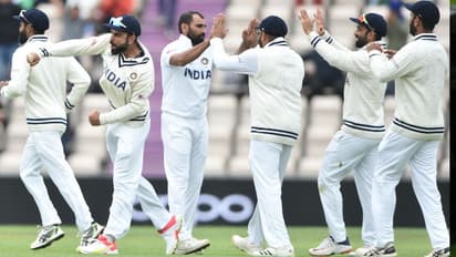 খেলা শুরু হতেই আগুনে বোলিং ভারতীয় পেসারদের, ৫ উইকেট হারিয়ে চাপে কিউইরা