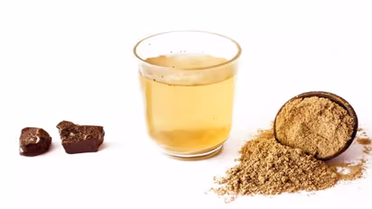 வெந்நீரில் 1 சிட்டிகை காயப்பொடி.. இதைக் குடித்தால் எண்ணிலடங்கா நன்மைகள்!!