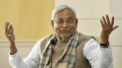 कोरोना वैक्सीन नहीं तो बिहार विधानसभा में विधायकों को एंट्री नहीं, स्पीकर ने सुनाया ऐसा फरमान