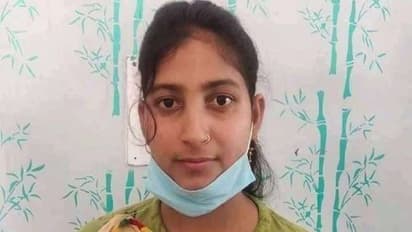 कौन है BA थर्ड इयर की छात्रा आरती, UP की राजनीति में चर्चा..21 साल की उम्र में BJP दे रही इतना बड़ा पद