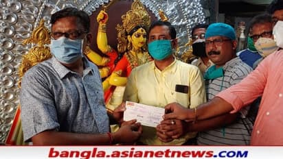 কোভিড বধে আসছেন মা, দুর্গা প্রতিমার বায়না সারলো সন্তোষ মিত্র স্কোয়ার