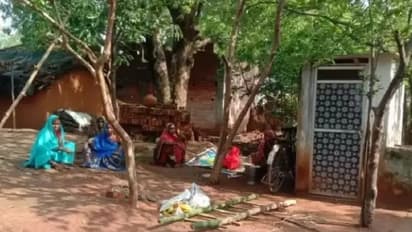 दिल को झकझोर देने वाली खबर: मां के अंतिम संस्कार करने के  नहीं थे पैसे, बेबस होकर बेटे ने लगा ली फांसी