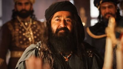 റിലീസിംഗില് റെക്കോര്ഡ് ഇടാന് 'മരക്കാര്'; കേരളത്തിലെ മുഴുവന് തിയറ്ററുകളിലും റിലീസ്, മൂന്നാഴ്ച 'ഫ്രീ-റണ്'