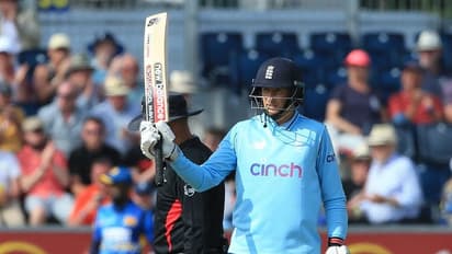 ഏകദിനത്തിലും രക്ഷയില്ല; ഇംഗ്ലണ്ടിനെതിരായ ആദ്യ മത്സരത്തിൽ ലങ്കക്ക് അഞ്ച് വിക്കറ്റ് തോൽവി