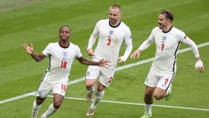 യൂറോയില് ജര്മനിക്കെതിരായ ജയം; ആഘോഷം പങ്കുവച്ച് ഇംഗ്ലീഷ് ക്രിക്കറ്റ് താരങ്ങളും- വീഡിയോ