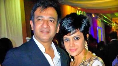 ಪುರುಷ ಪ್ರಧಾನ ವ್ಯವಸ್ಥೆಗೆ ಸೆಡ್ಡು ಹೊಡೆದು, ಪತಿ ಅಂತ್ಯ ಸಂಸ್ಕಾರ ಮಾಡಿದ ಮಂದಿರಾ ಬೇಡಿ