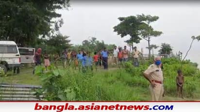 আবারও গঙ্গায় ভেসে এল দেহ, করোনা রোগীর দেহ কিনা প্রশ্ন মানিকচকের বাসিন্দাদের