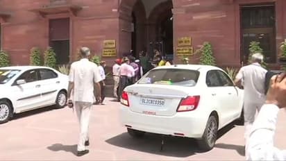 लद्दाख-कारगिल की राजनीतिक पार्टियों के 11 प्रमुख नेताओं के साथ केंद्र की अहम बैठक