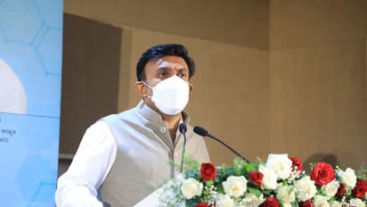 ರಾಜ್ಯಕ್ಕೆ ಲಸಿಕೆ ನೀಡಿಕೆಯಲ್ಲಿ ತಾರತಮ್ಯ: ಸಚಿವ ಸುಧಾಕರ್ ಪ್ರತಿಕ್ರಿಯೆ