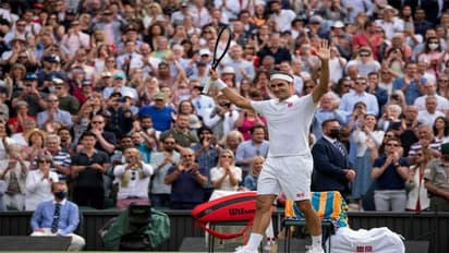 പ്രതിഭയല്ല, പ്രതിഭാസമായിരുന്നു ഫെഡറര് എന്ന് മെസി, ശീലങ്ങള് ഒരിക്കലും വിരമിക്കുന്നില്ലല്ലോ എന്ന് സച്ചിന്