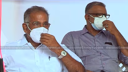 മരംമുറി വിവാദത്തിൽ പഴുതടച്ച അന്വേഷണമെന്ന് വനംമന്ത്രി, വേദി പങ്കിട്ടത് കുറ്റാരോപിതനൊപ്പം