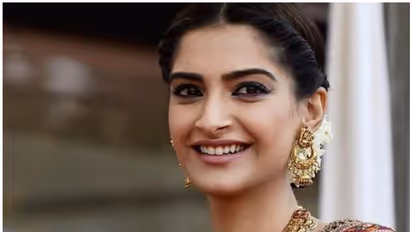 ഈ ഫേസ് പാക്ക് ചർമ്മത്തെ സുന്ദരമാക്കും; സോനം കപൂറിന്റെ പ്രിയപ്പെട്ട ഫേസ് പാക്ക് ഇതാണ്