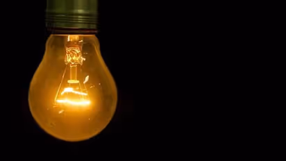 IIT Delhi researchers develop device which generates electricity from rain drops