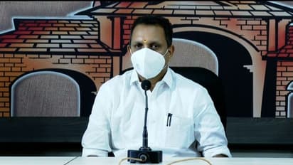 'കേരളാ പൊലീസിൽ ഉള്ളത് മാർക്സിസ്റ്റ് പാർട്ടിയുടെ ഗുണ്ടകള്‍'; ആനി രാജക്കെതിെരെ കെ സുരേന്ദ്രൻ