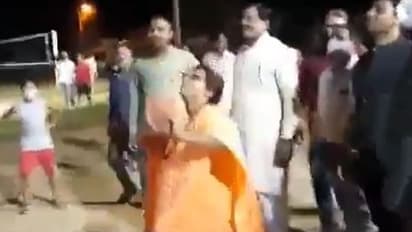 ಬಾಸ್ಕೆಟ್ ಬಾಲ್ ಆಡಿ ಸರ್ಪ್ರೈಸ್ ನೀಡಿದ ಬಿಜೆಪಿ ಸಂಸದೆ ಪ್ರಗ್ಯಾ ಠಾಕೂರ್!