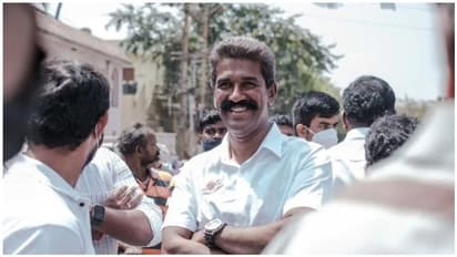 நாளை திமுகவில் இணையும் டாக்டர் மகேந்திரன்... கொங்கு மண்டலத்தை வலுப்படுத்துவாரா..?